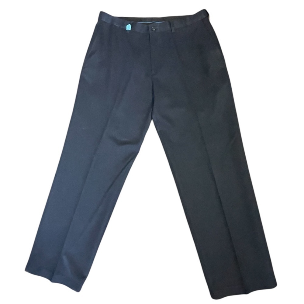 Haggar Men’s Classic Fit Navy Dress Pants
